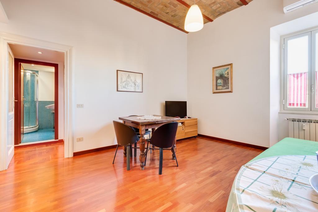 La Brocca House - Testaccio Rome Extérieur photo